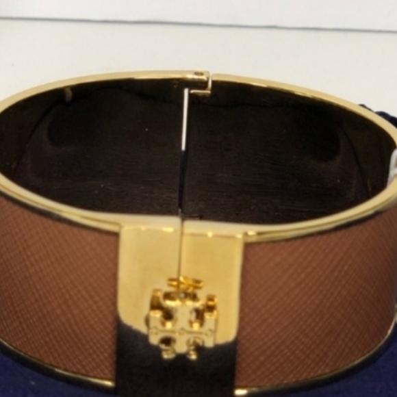 Tory Burch Brown Leather Inlay Cuff - Picture 5 of 5